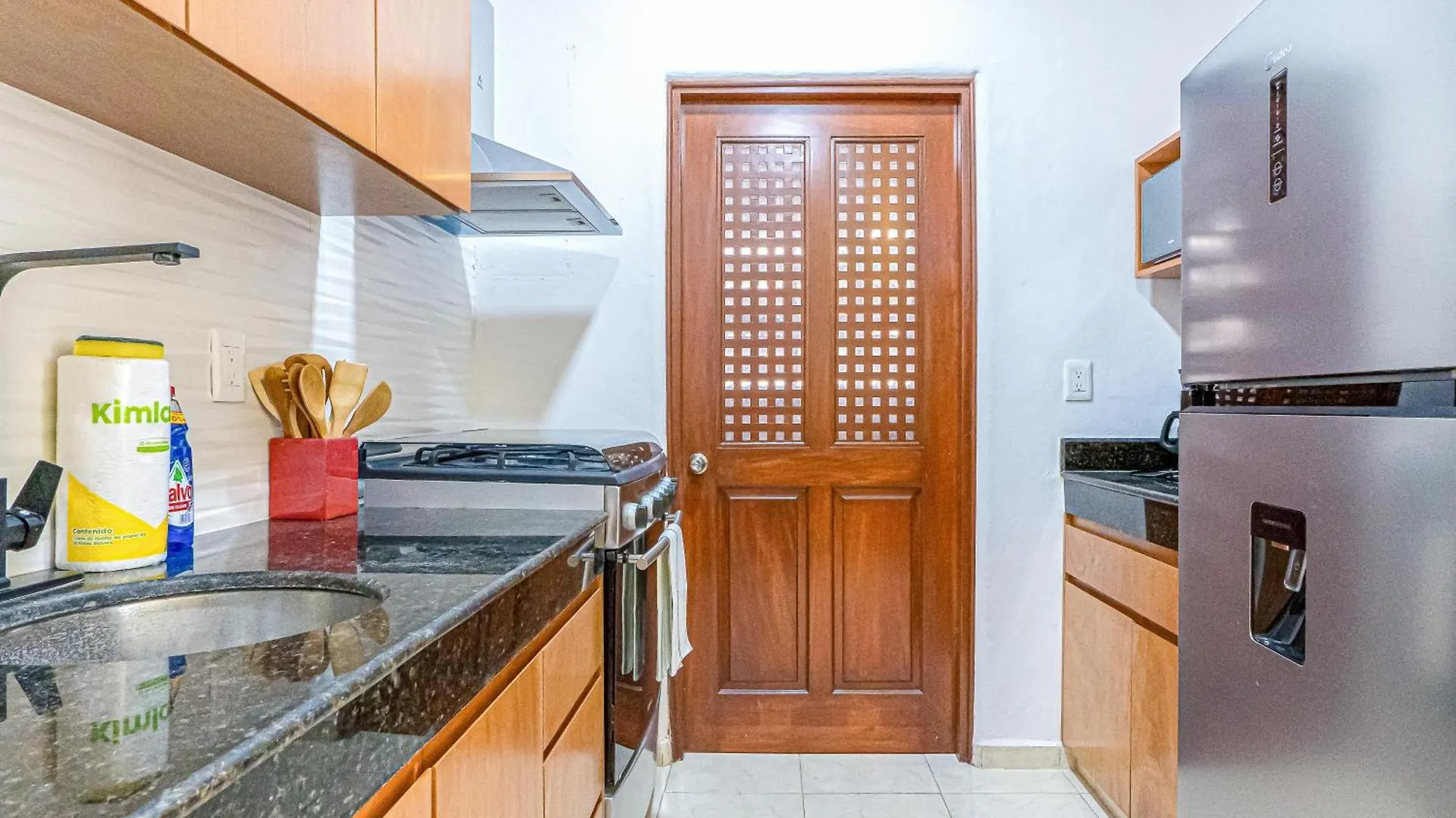 Appartamento Beachside Haven At Playa Kaan Playa del Carmen
